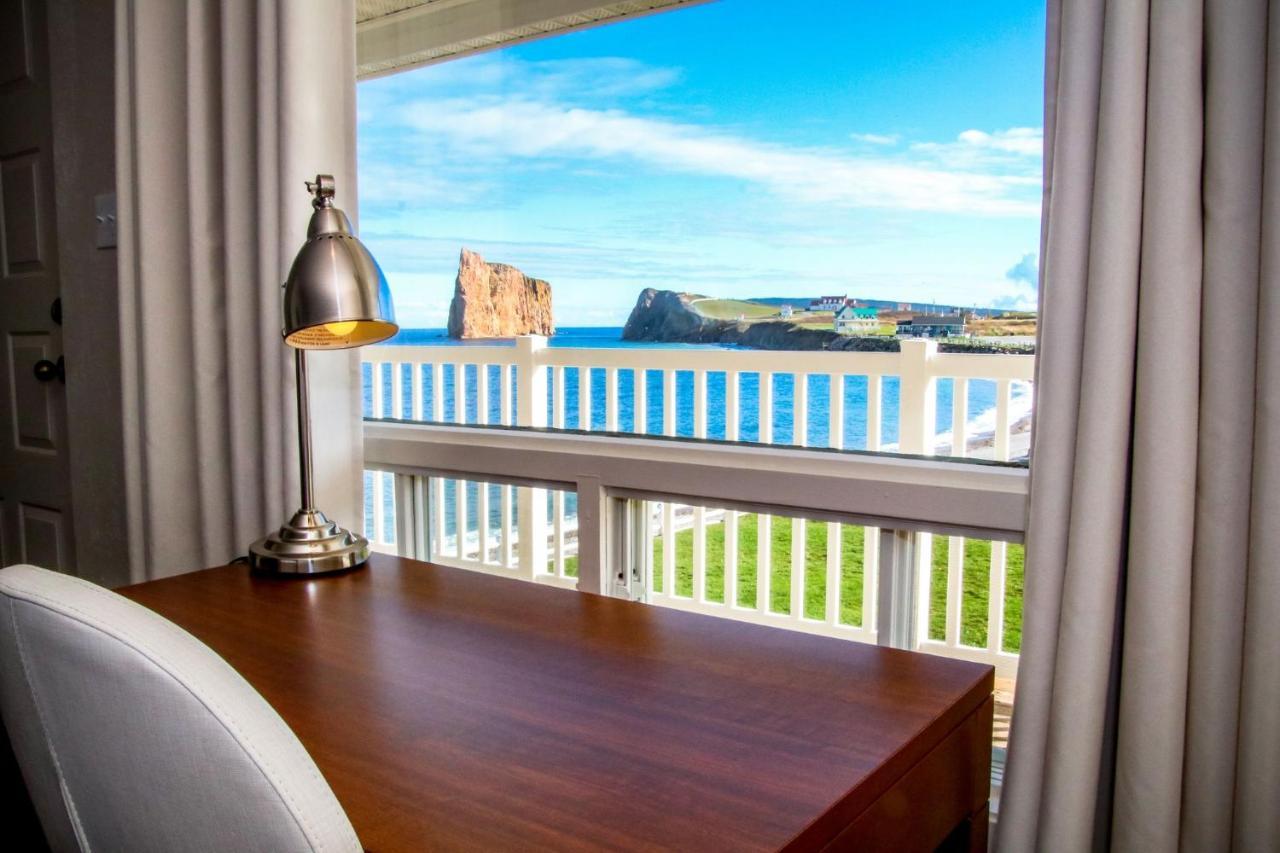 Hotel Les Trois Soeurs Perce Luaran gambar