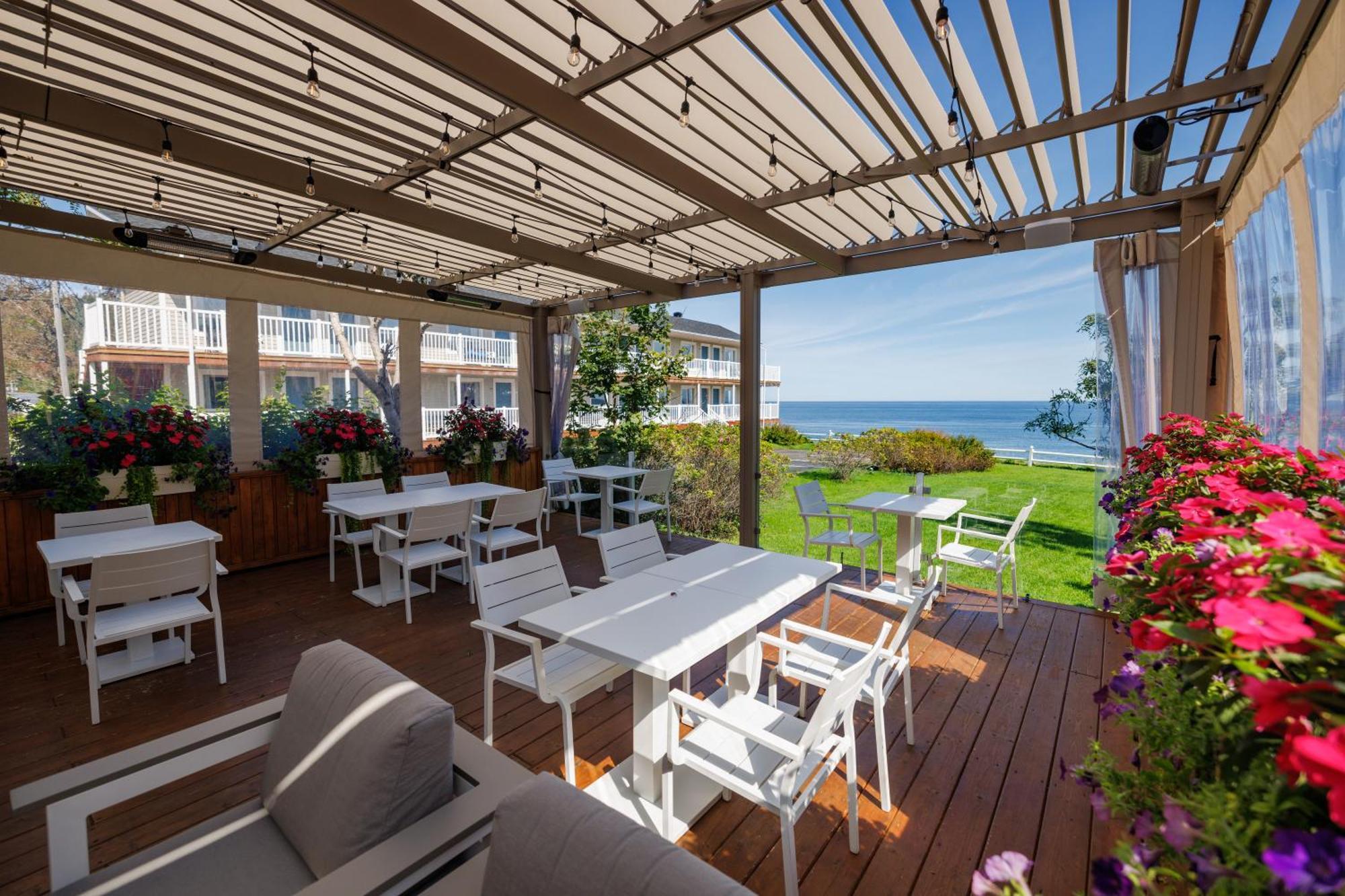 Hotel Les Trois Soeurs Perce Luaran gambar