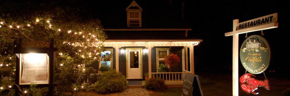 Hotel Les Trois Soeurs Perce Luaran gambar