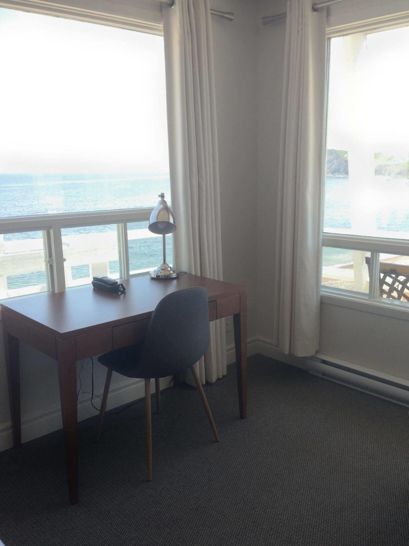 Hotel Les Trois Soeurs Perce Luaran gambar